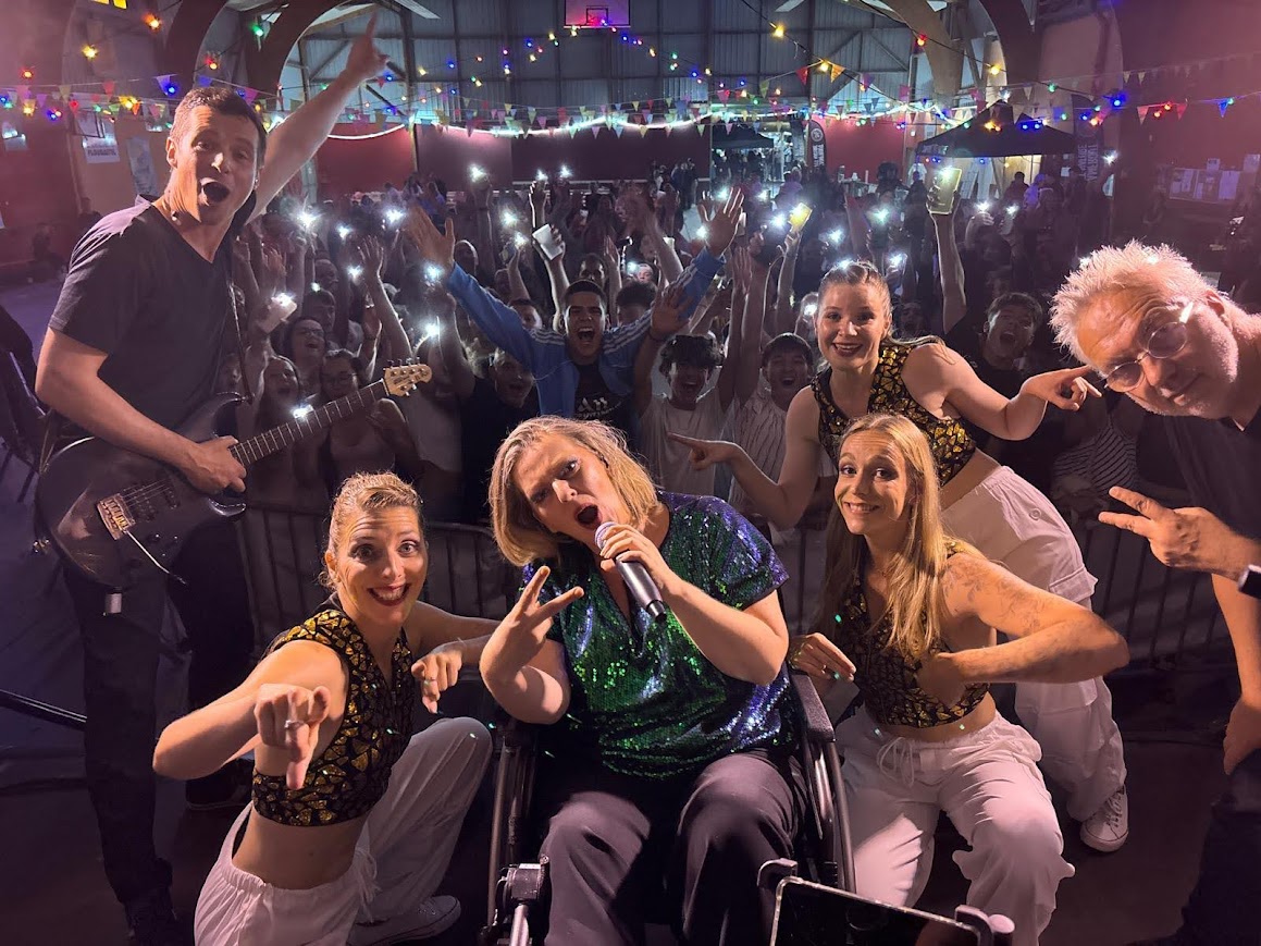 Ambiance conviviale du Camfrout Bike Festibal à L’Hôpital-Camfrout